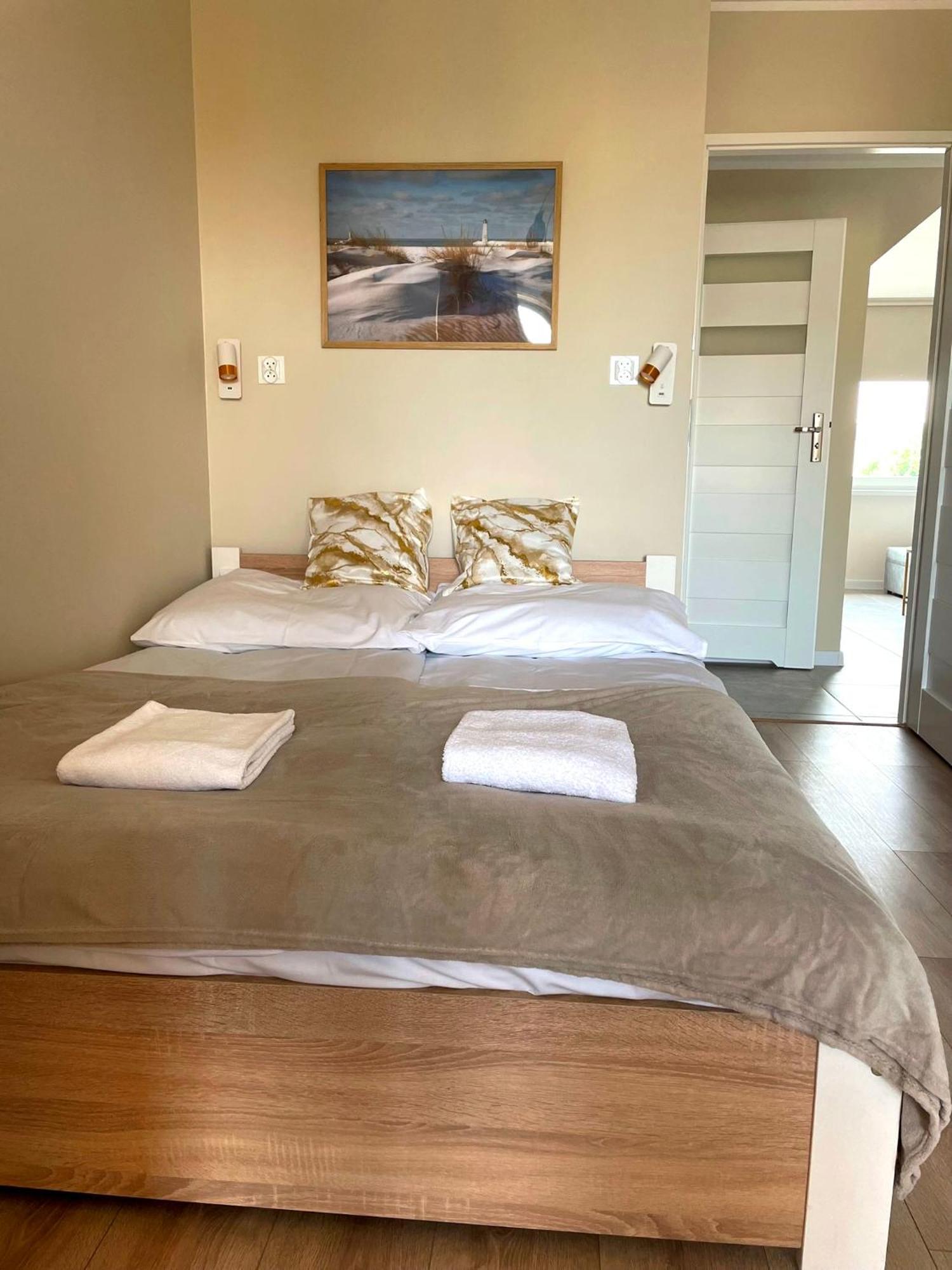 Apartament Konstytucji - Centrum Świnoujście Esterno foto