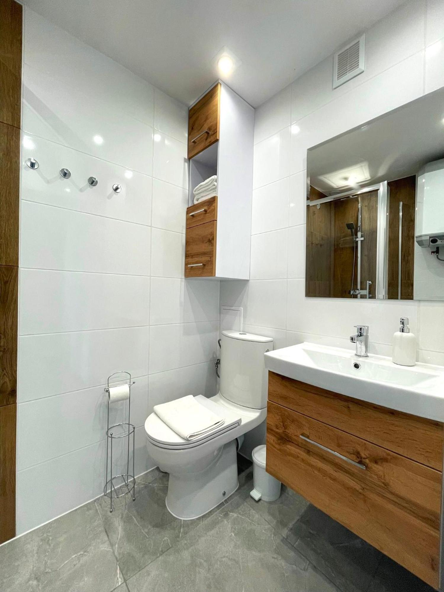 Apartament Konstytucji - Centrum Świnoujście Esterno foto
