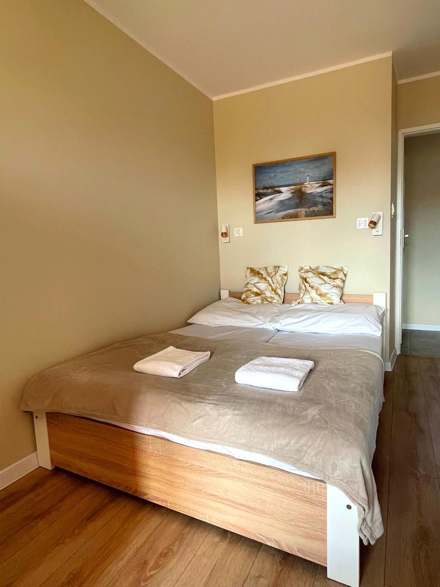 Apartament Konstytucji - Centrum Świnoujście Esterno foto